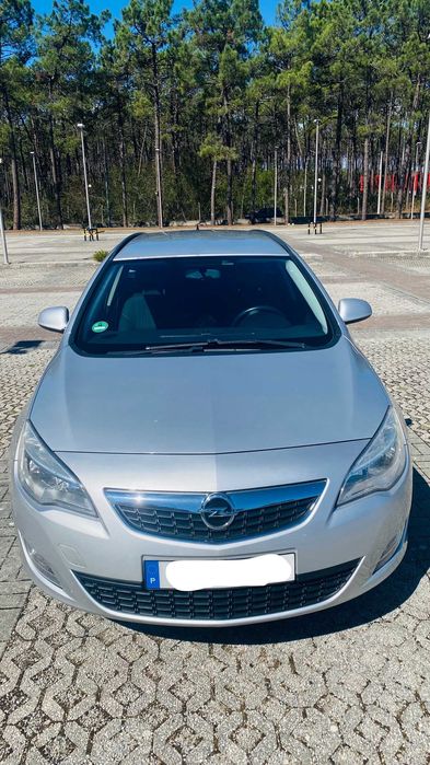 Opel Astra Sports Tourer - Impecavel