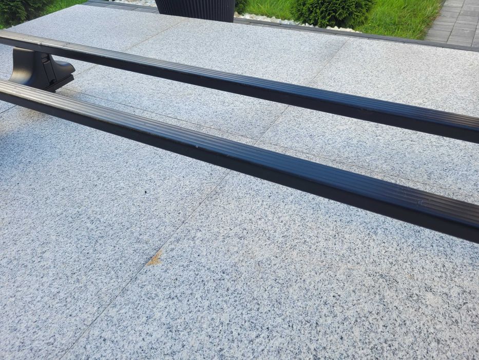 Toyota Rav4 3 generacja - bagażnik dachowy (belki) Thule