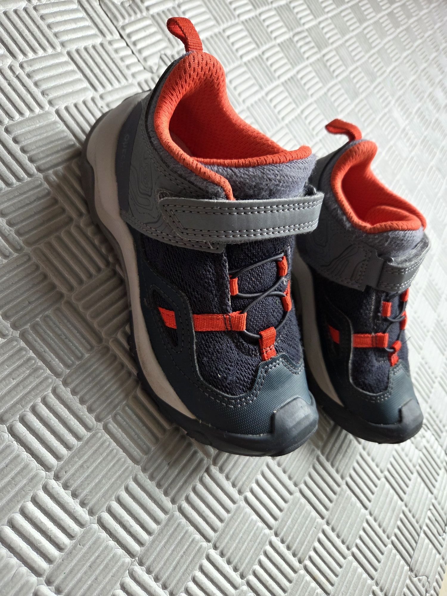 Buty trekingowe quechua 27