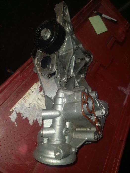 Podstawa filtra oleju  2.0 tfsi vw Passat
