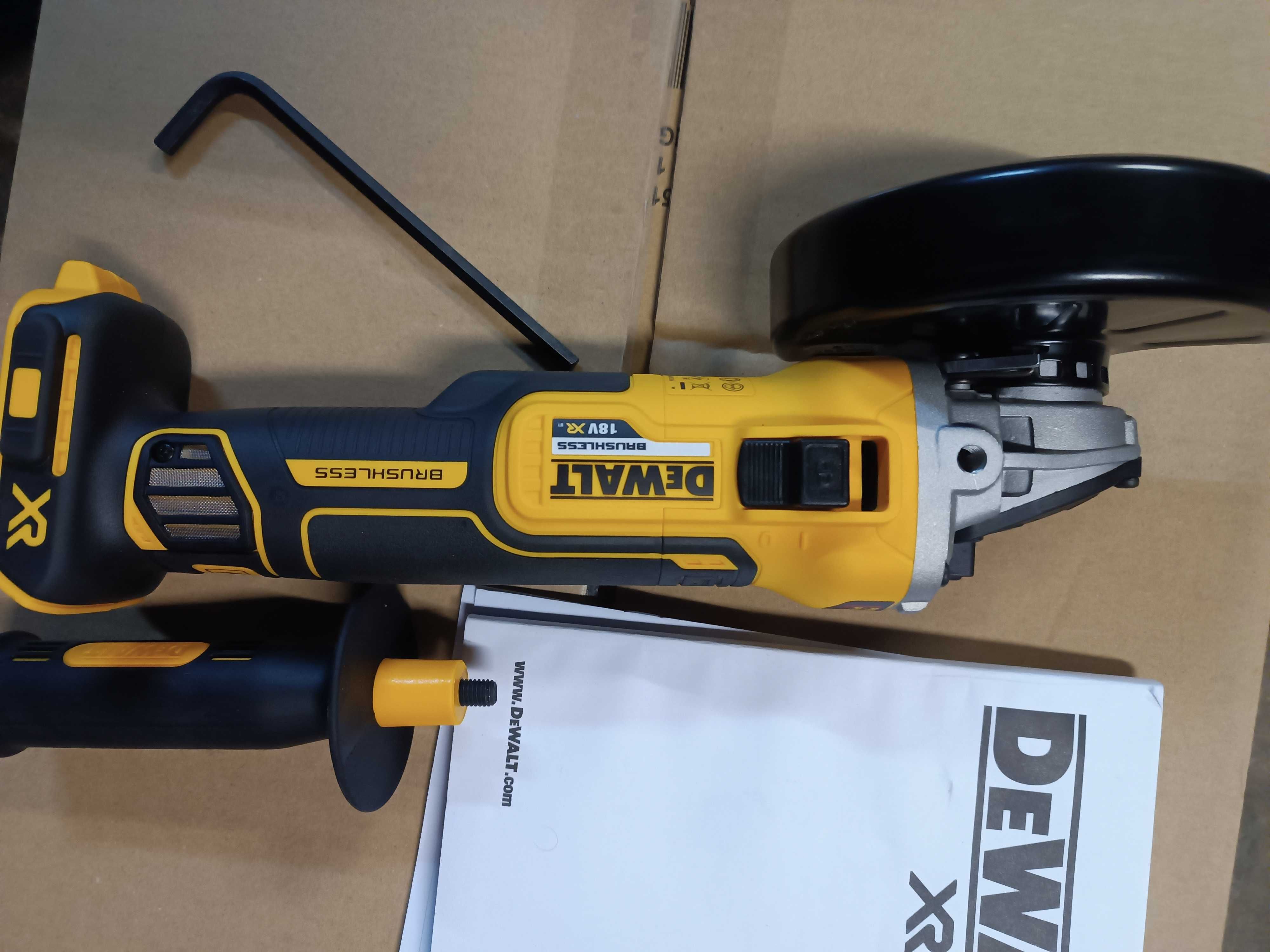 Nowa szlifierka DeWalt dcg 405 rok25
