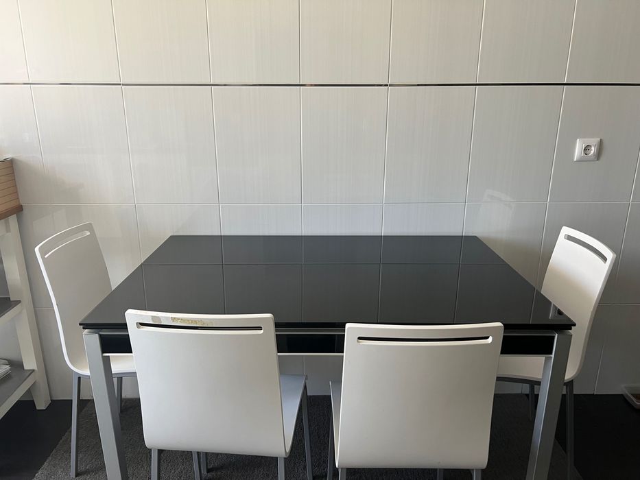 Mesa extensível de cozinha