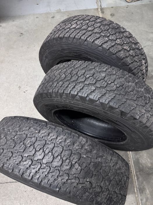 Pneus Wrangler 245/75 R17