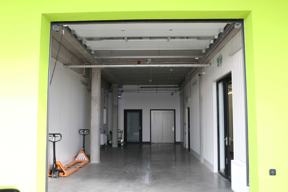 Lockbox - Magazyn Selfstorage do wynajęcia 4 m² - 5 minut od Ławicy