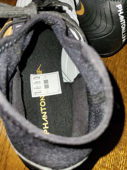 NIKE Phantom LUNA II Academy FG/MG