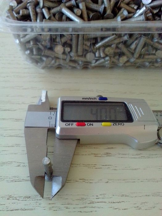 Заклёпка алюминиевая 4/20 DIN 661