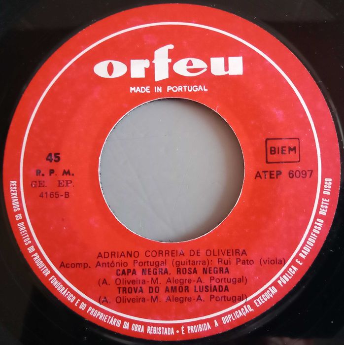 Adriano Correia de Oliveira - - - - - Trova do Vento Que Passa - -- EP