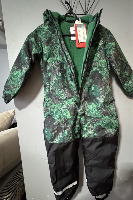 Nowy kombinezon zimowy