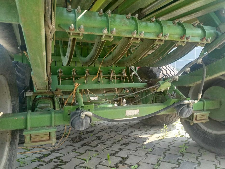 Прес-підбірник Krone Big Pack 1290 HDP VC 2011
