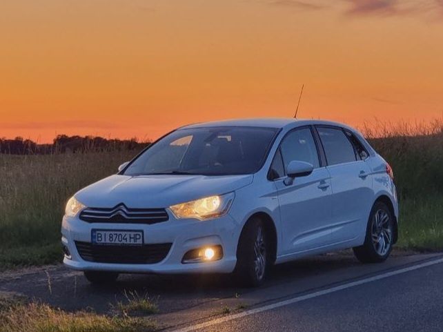 Citroen C4,  Exklusive, максимальная комплектация.  Автомат. Обмен .