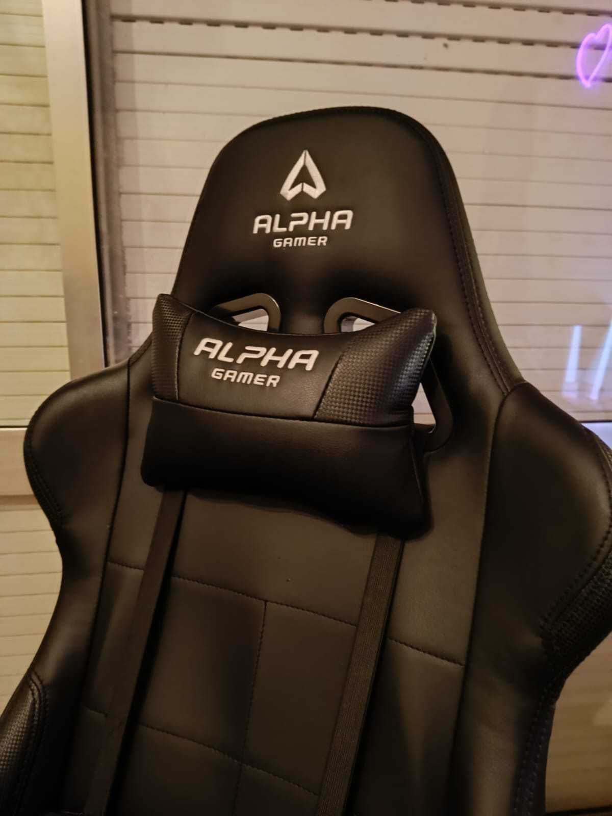 Cadeira Gaming ALPHA GAMER Vega(Até 150kg - Elevador Classe 4 - Preto)