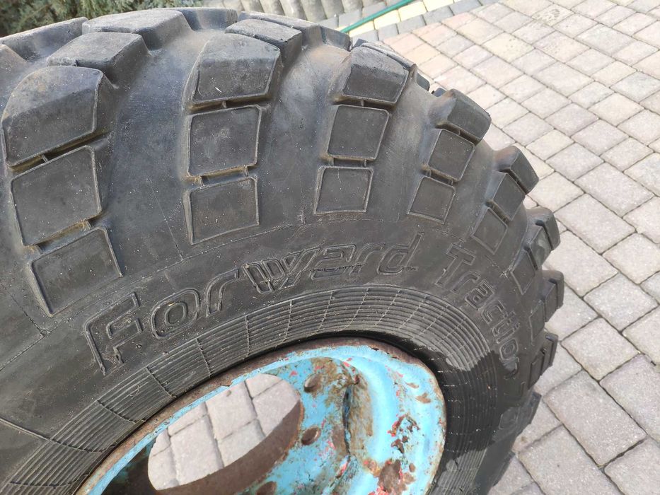 Koło opona opony felga 12,00-18 przyczepa 124F napędowa 8 otworów kost