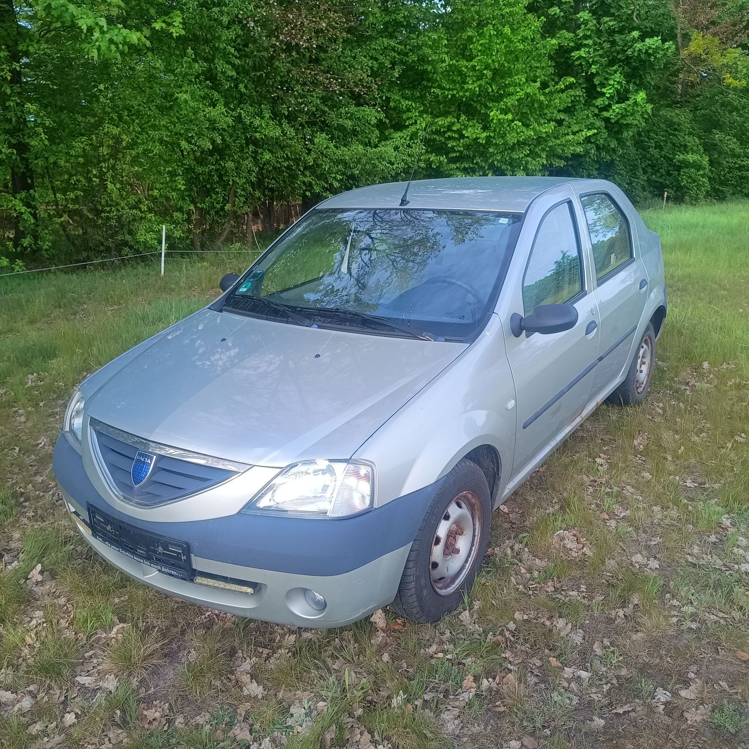 Dacia Logan 1.4 benzyna 86 tys km elektryka okazja