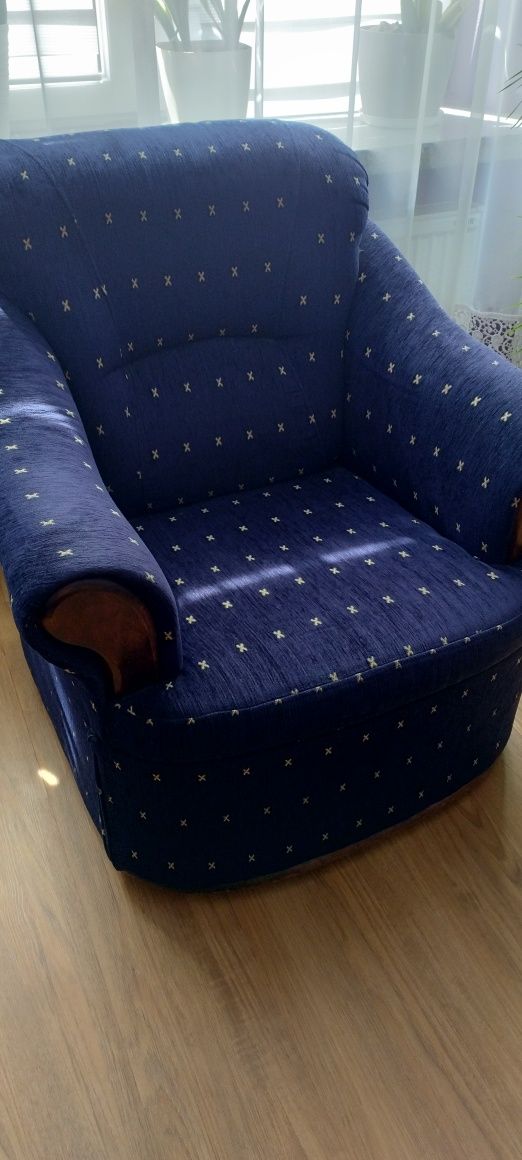 Zestaw kanapa i 2 fotele