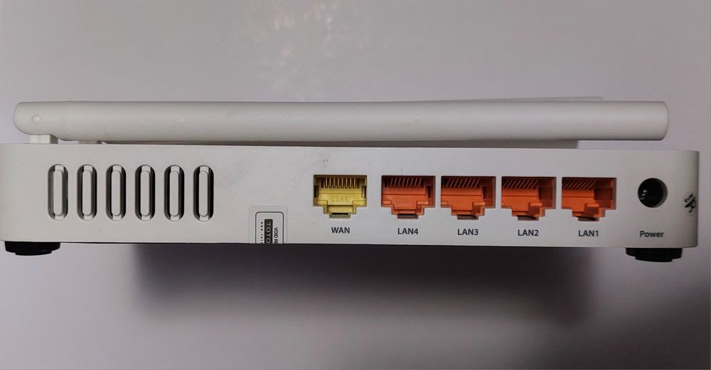 Маршрутизатор роутер Totolink A702R