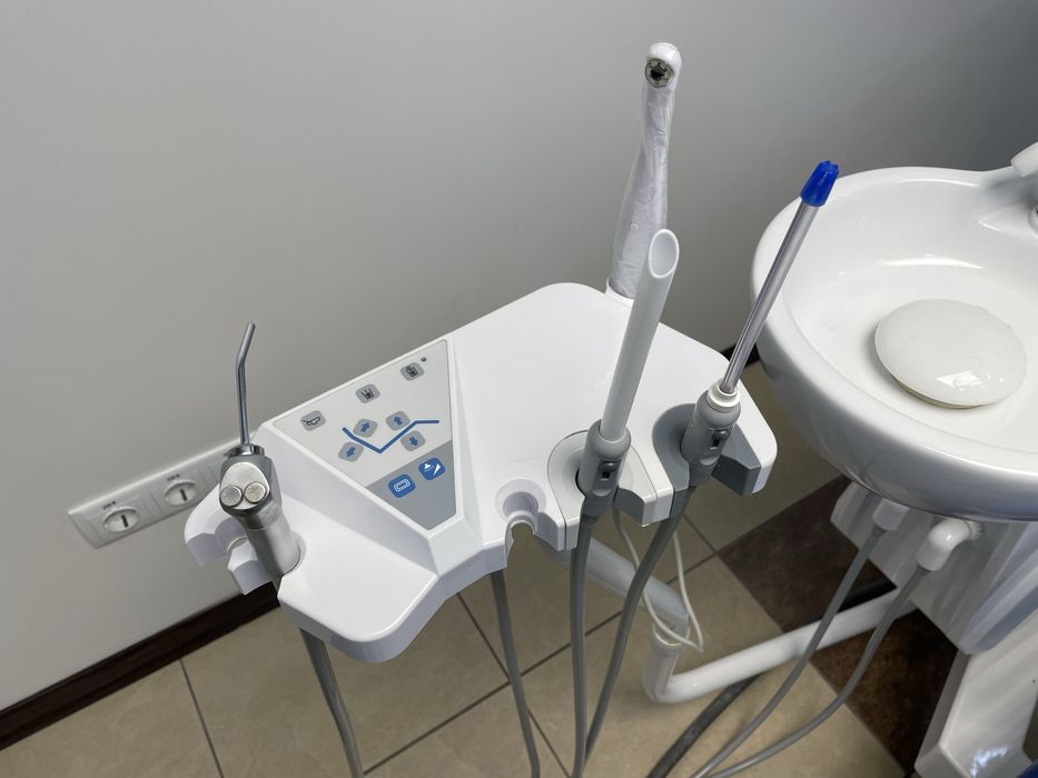 Стоматологічна установка Azimut 500B