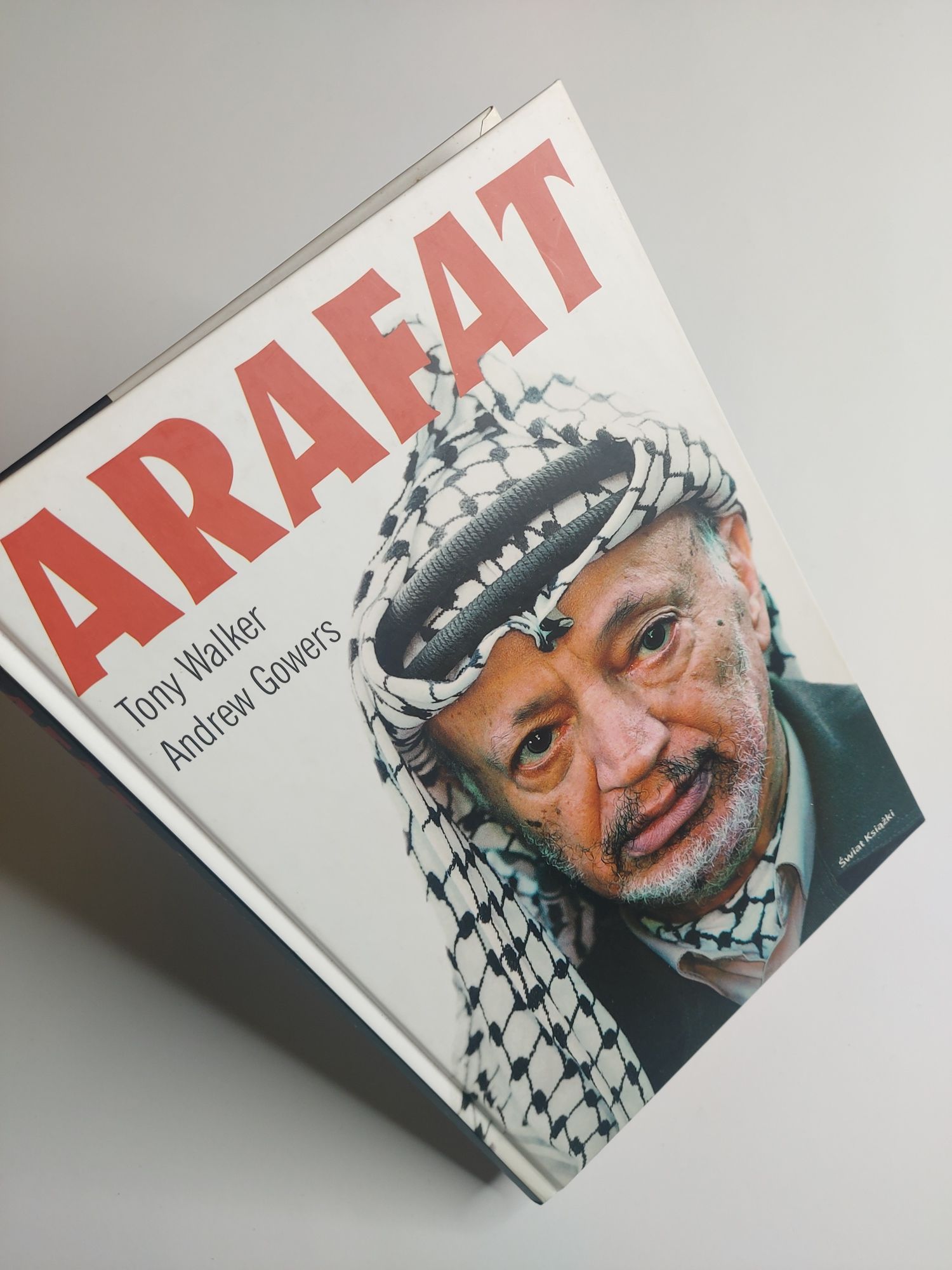 Arafat - Tony Walker, Andrew Gowers