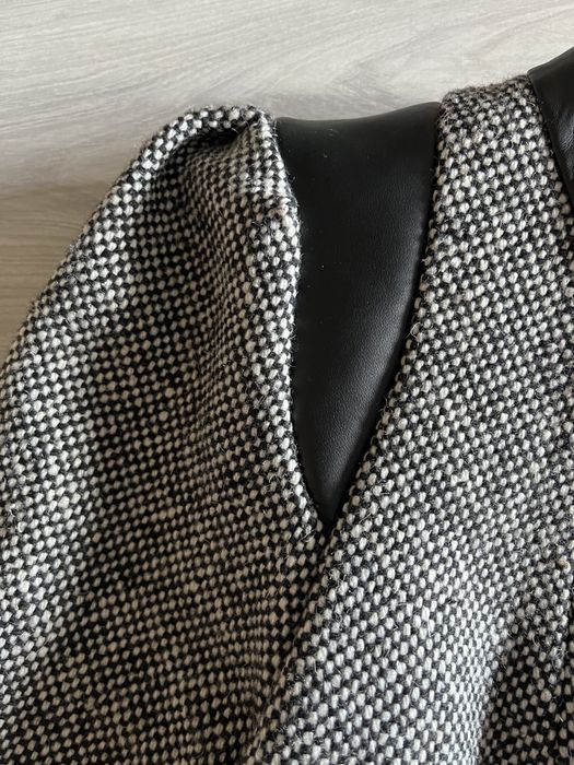 Пальто жіноче демісезонне