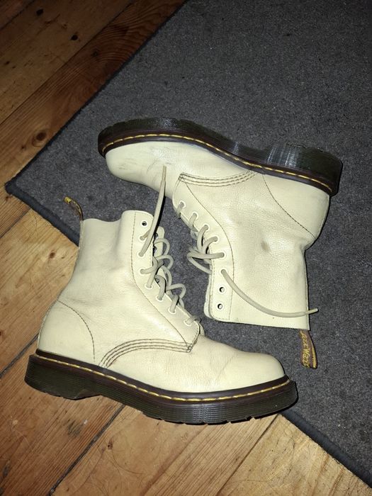 Dr.Martens 1560 Passcal buty glany skórzane, 39