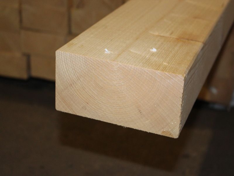 Kantówki klejone, suszone i strugane 18x8 w dł. 13m. Mikołów. Śląsk.