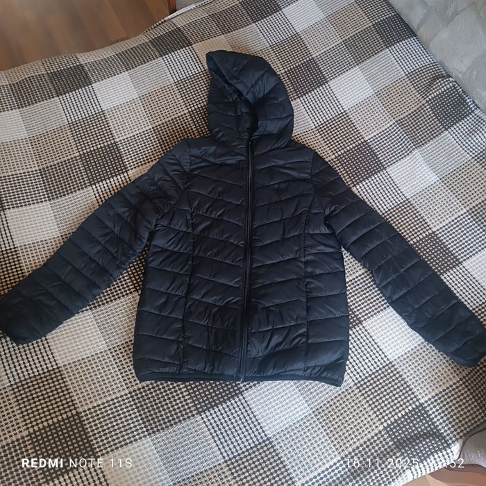 Курточка осінь/весна/тепла зима