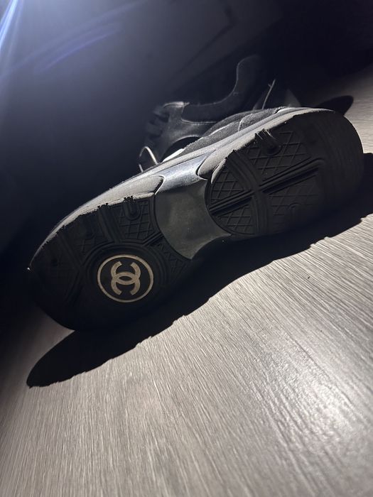 Ténis Chanel Veludo