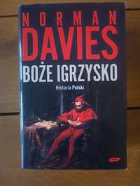 Norman Davies, Boże Igrzysko