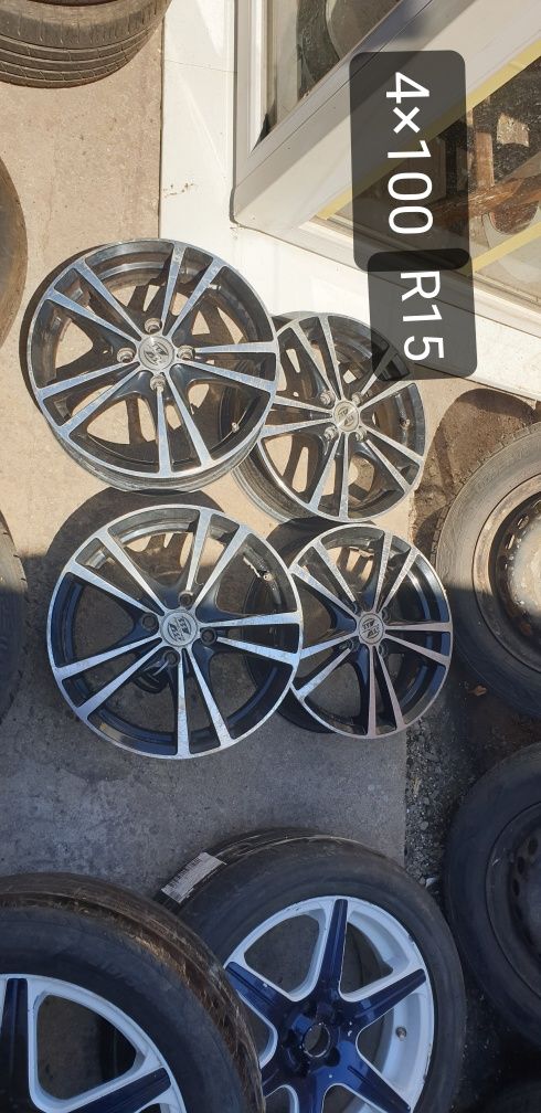 Продам резину зиме лето R14  до R20