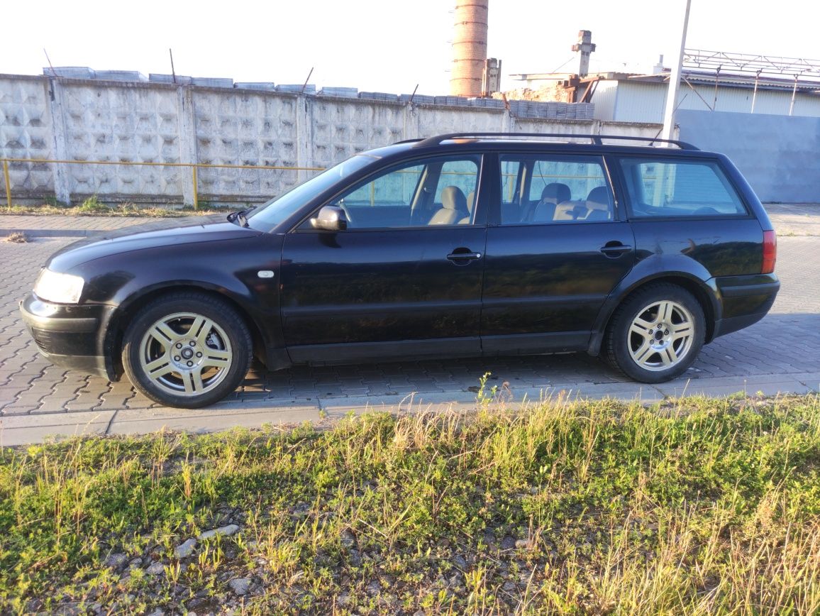 Авто Passat B5 універсал 1.9D для ЗСУ