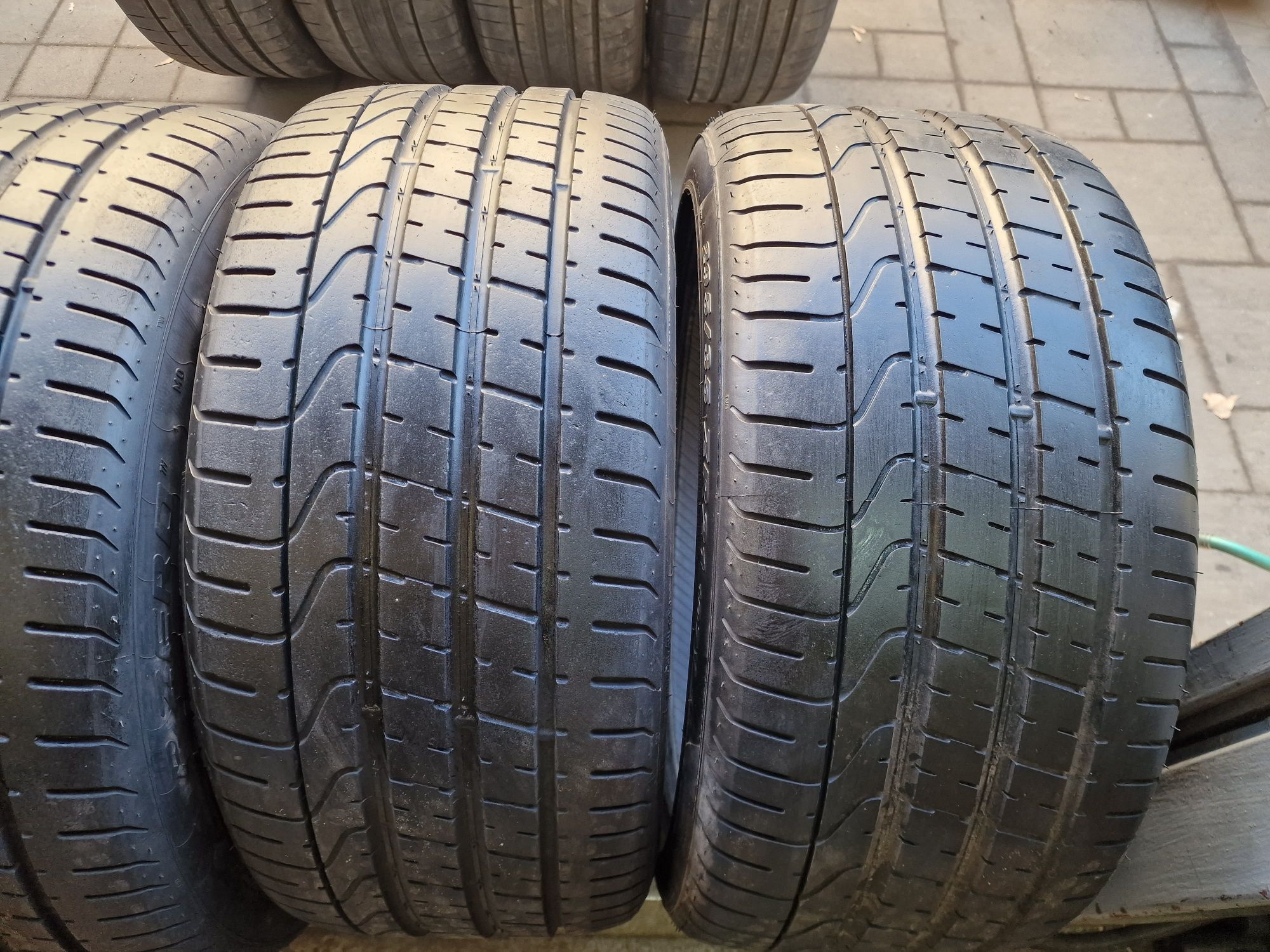 Летняя резина 295/35 R21 Pirelli Pzero