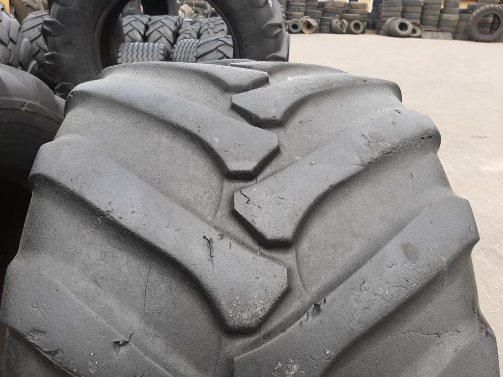 2x Opona używana rolnicza 650/45-22.5 650/45R22.5 BKT 1400zł W4431