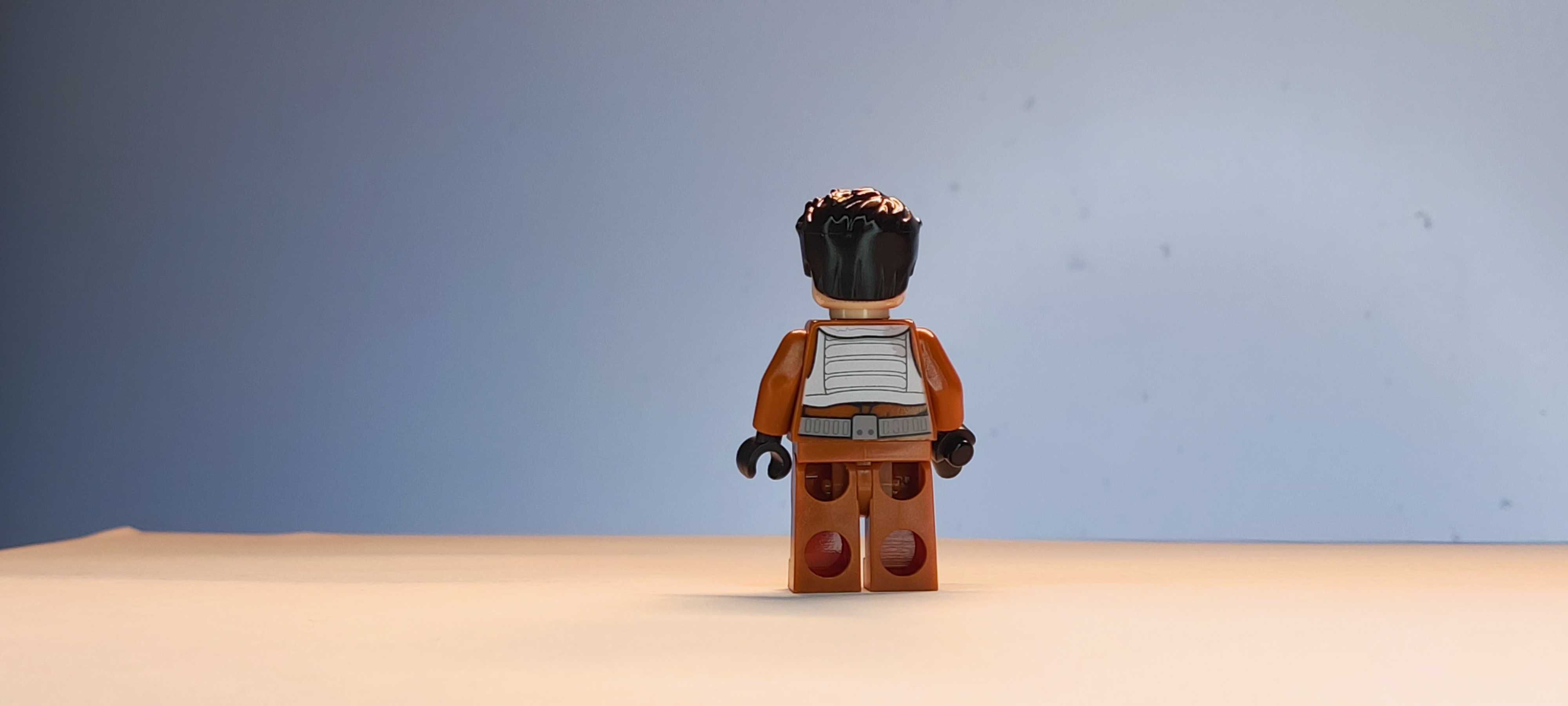 Minifigura Lego - Star Wars: A Ascensão de Skywalker: Poe Dameron