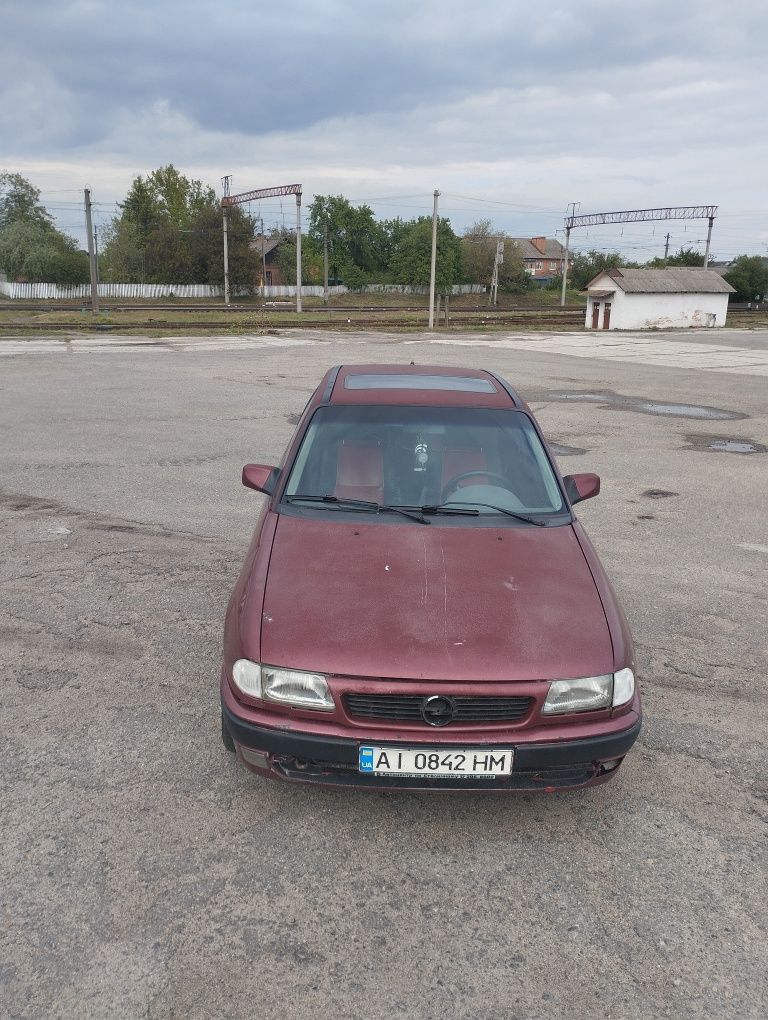 Опель Астра f,1.8 газ/бен.