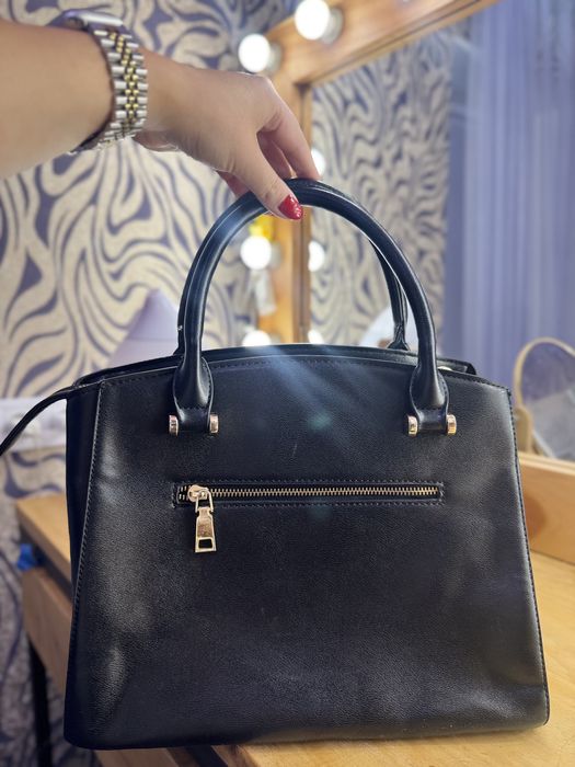 Продам Сумку MOSCHINO