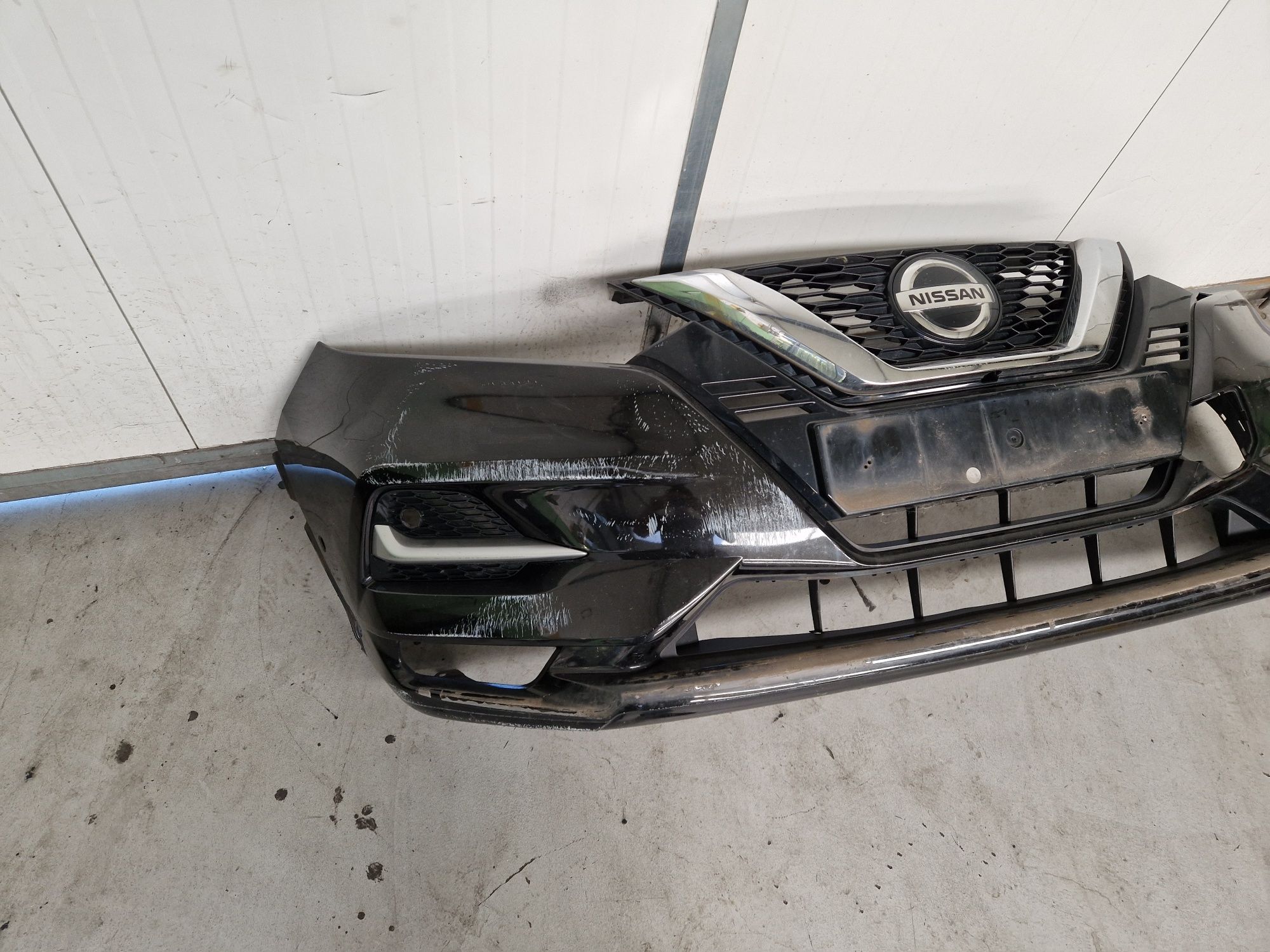 Farol dianteiro led e para choques da frente nissan qashqai 2020