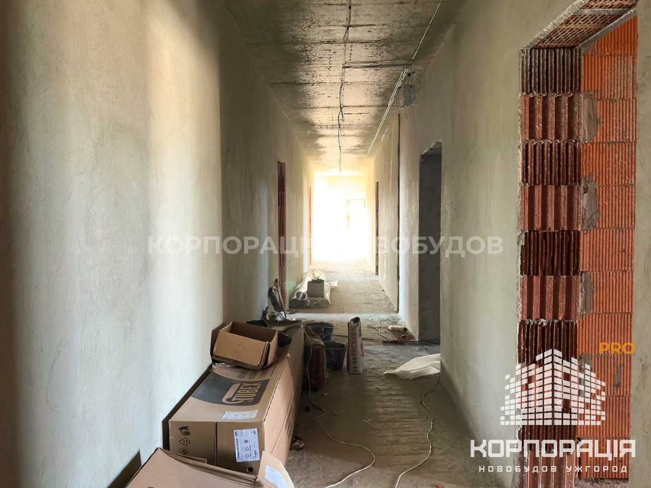 Продаж 1-км квартири на набережній; новобудова в центрі