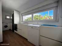 Apartamento T2 Centro Parede.