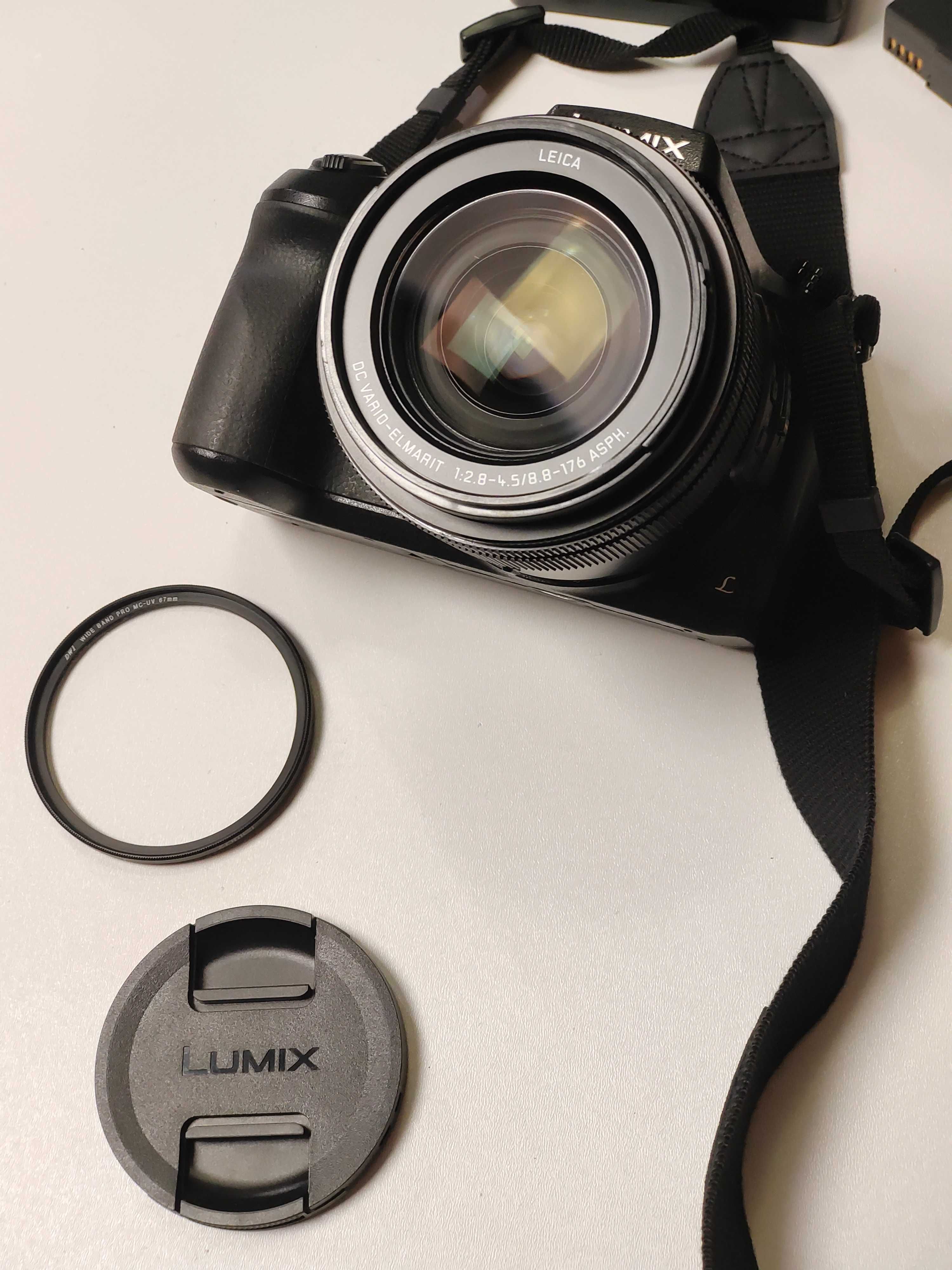Фотокамера Panasonic LUMIX DMC-FZ2000