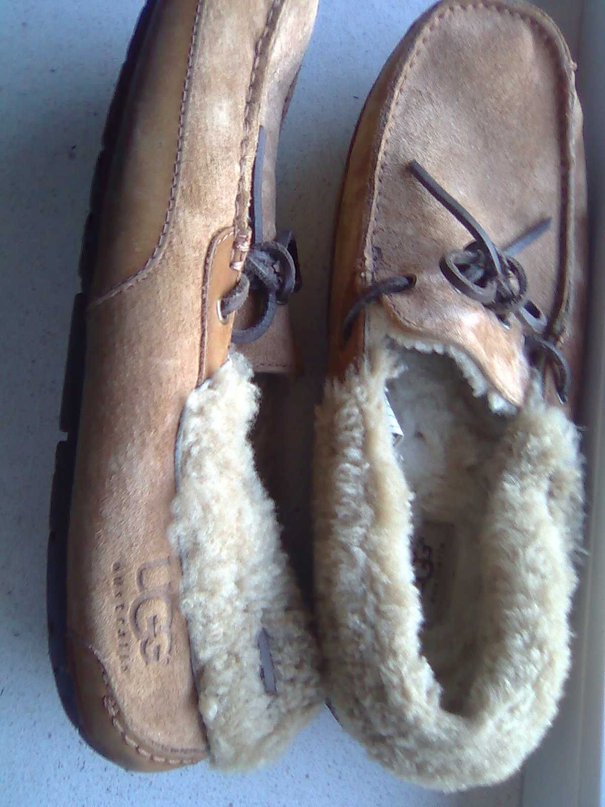 Męskie mokasyny z flamingowej skóry owczej UGG Australia EU 47