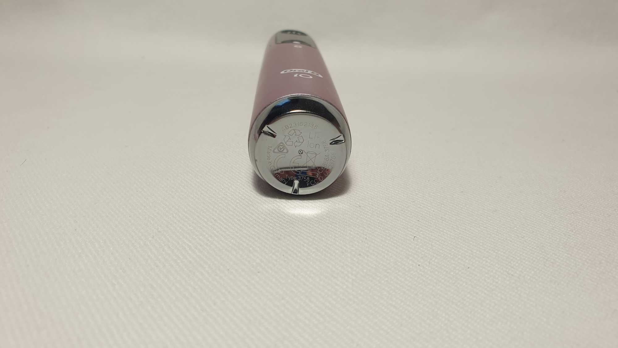 Szczoteczka Oral-B iO seria 9 jasny róż + ładowarka stan BDB.