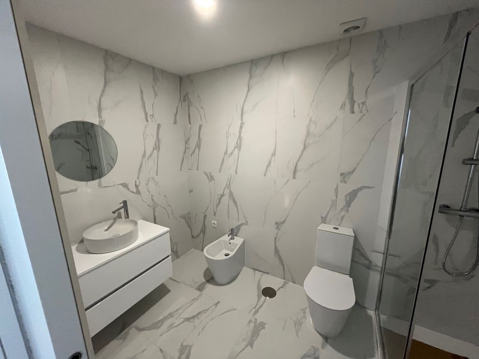 T1 Novo com Varanda e Garagem Subterrânea |Rua de São Lázaro, Amarante