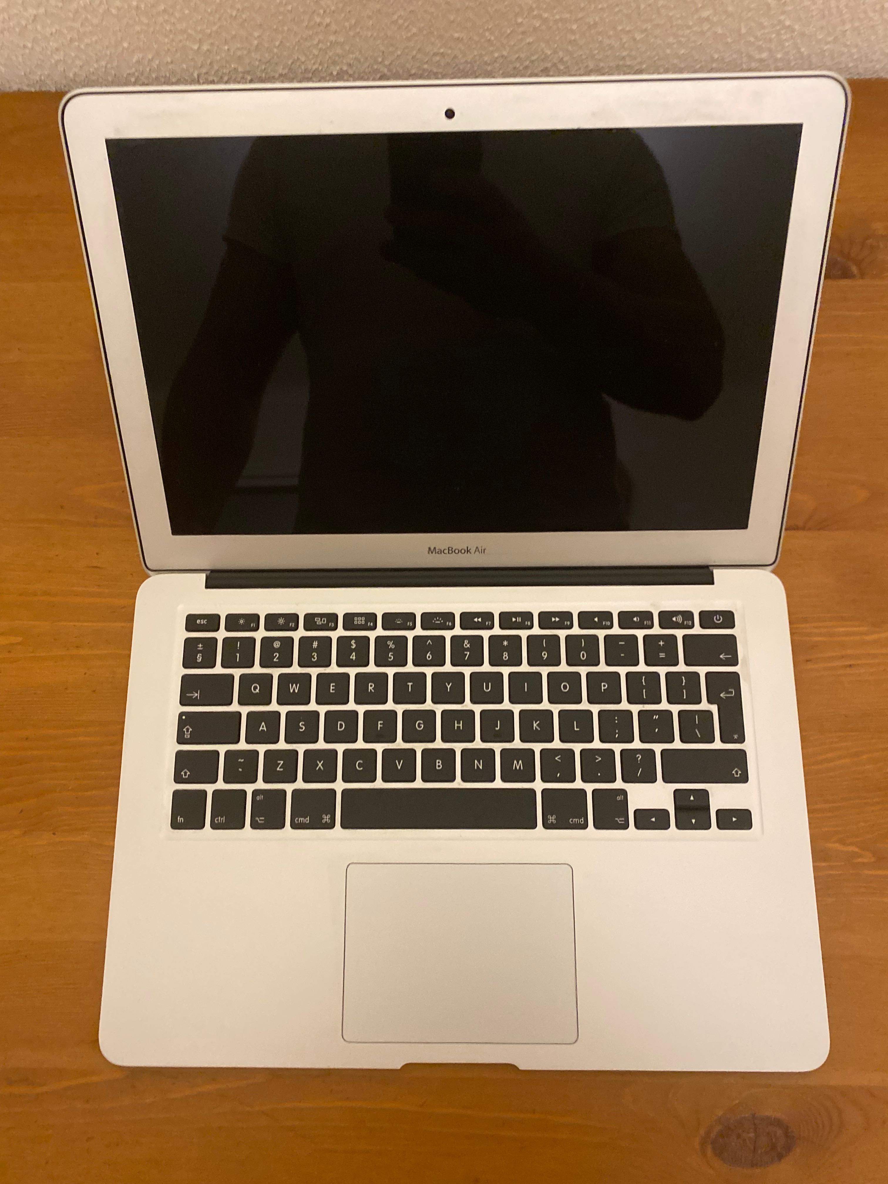 Macbook Air (Laptop Apple)