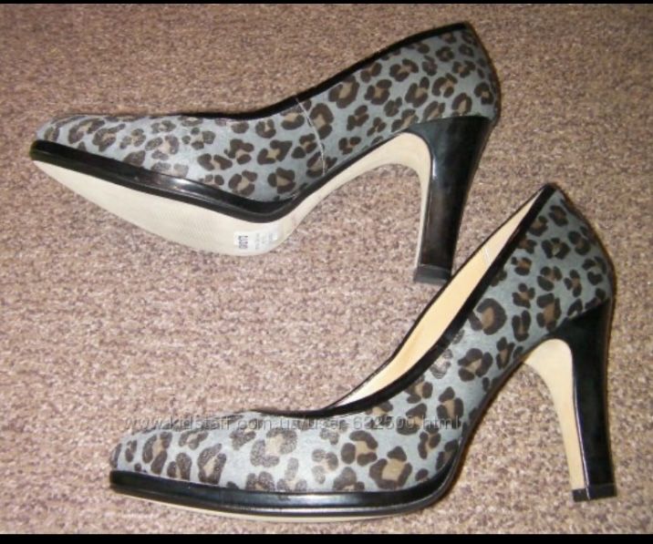 Новые женские туфли Clarks- 41 размер