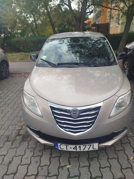 LANCIA Ypsilon 0.9 MR`11 E5