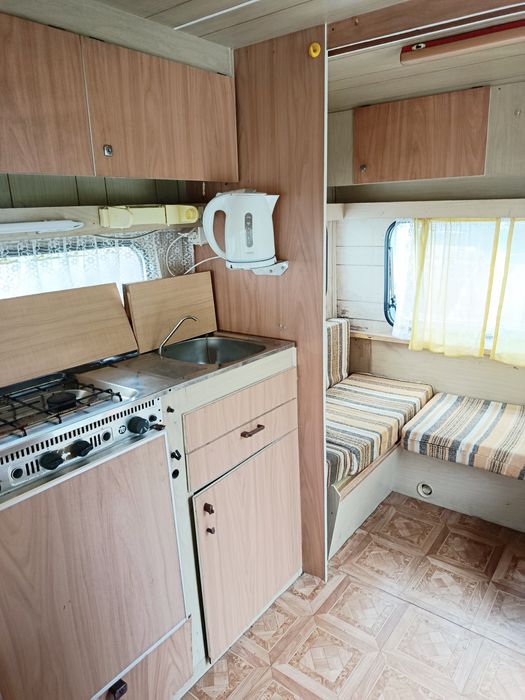 Nieczynne 370cm x 195cm ZAREJESTROWANA W PL kat B + Namiot