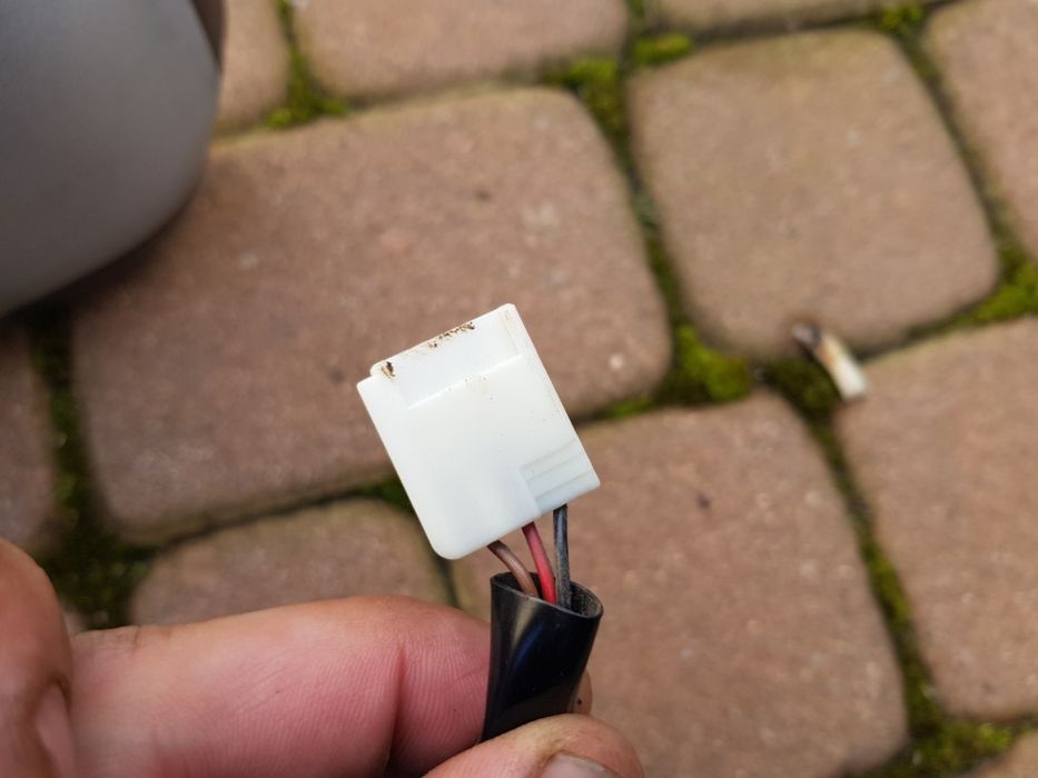 Toyota RAV4 Lusterko 00-05 srebrne