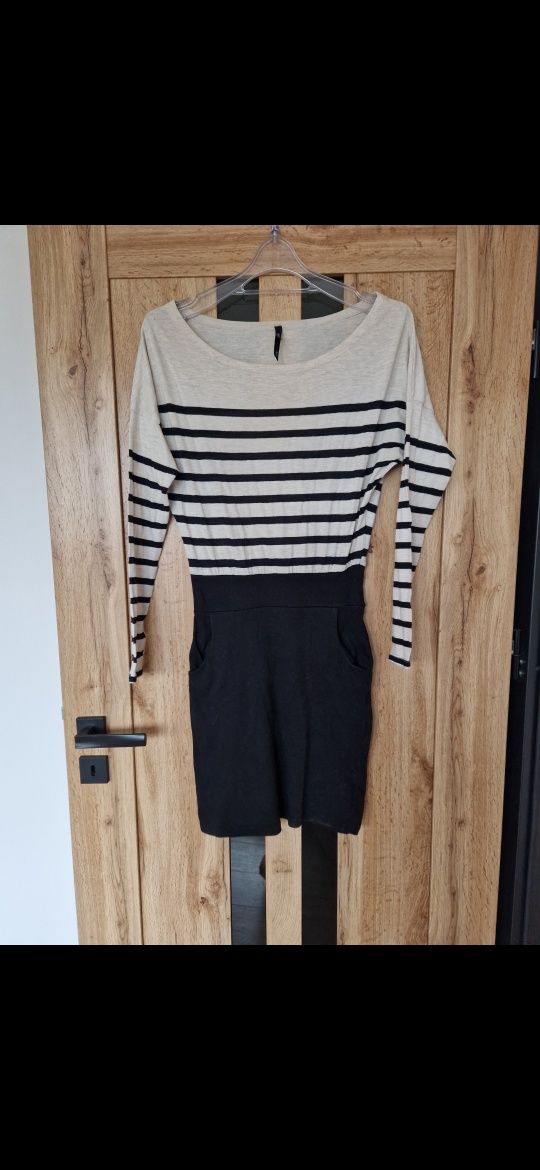 Sukienka dresowa bershka 38