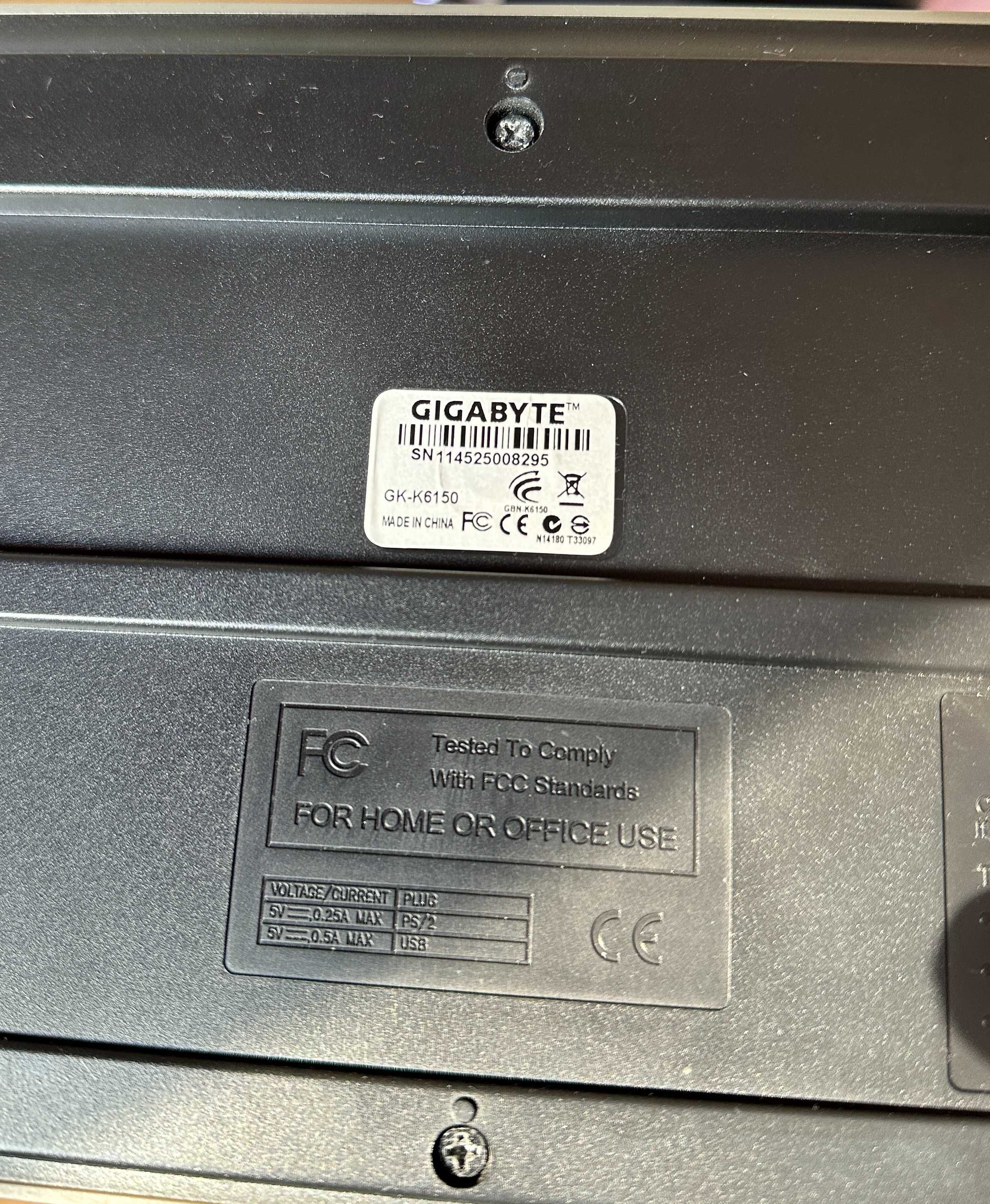 Mембранная клавиатура Gigabyte GK-K6150 USB Черно серая проводная
