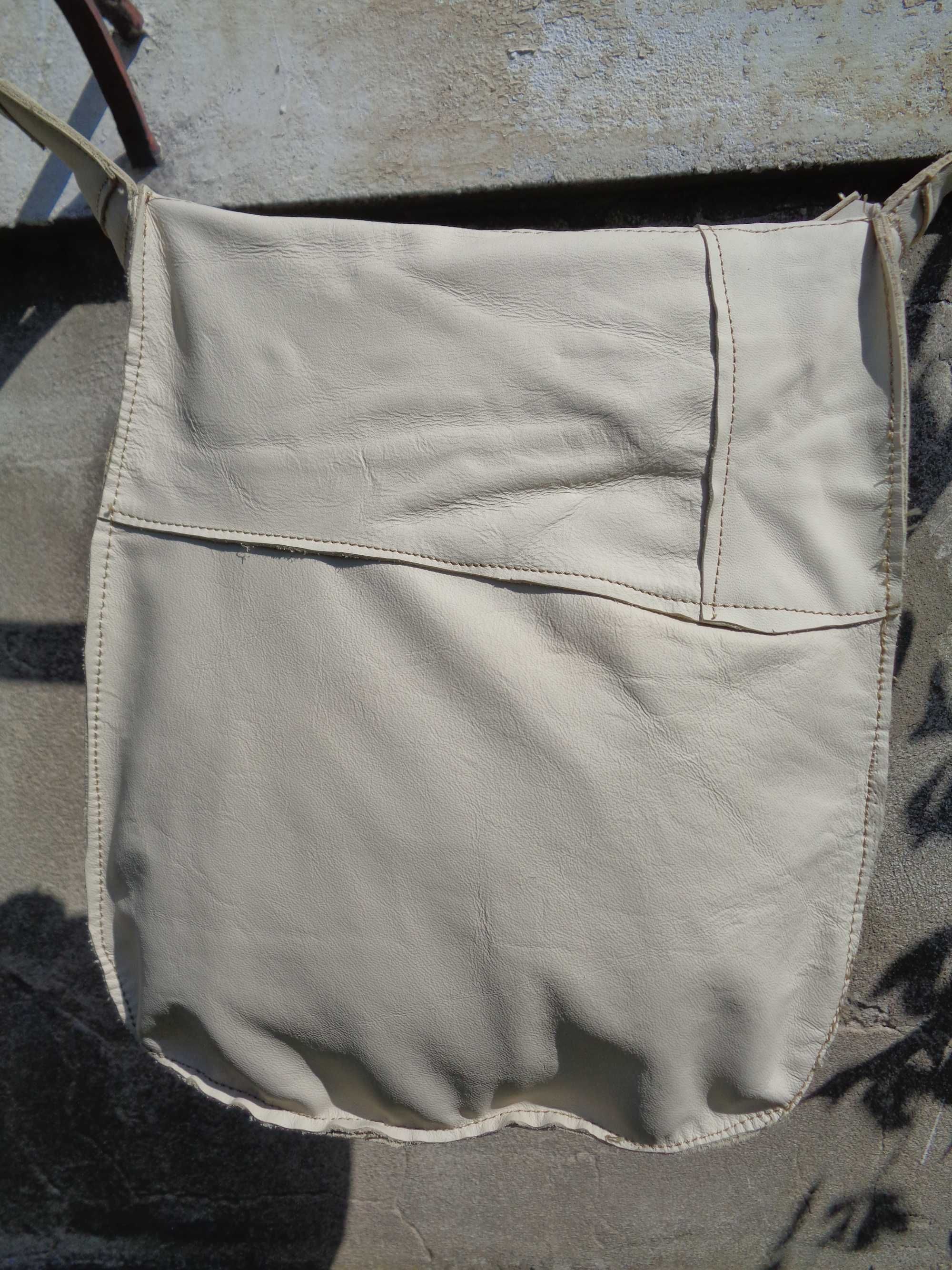Artystyczna torebka skórzana z jarzębiną i dudkiem. Handmade