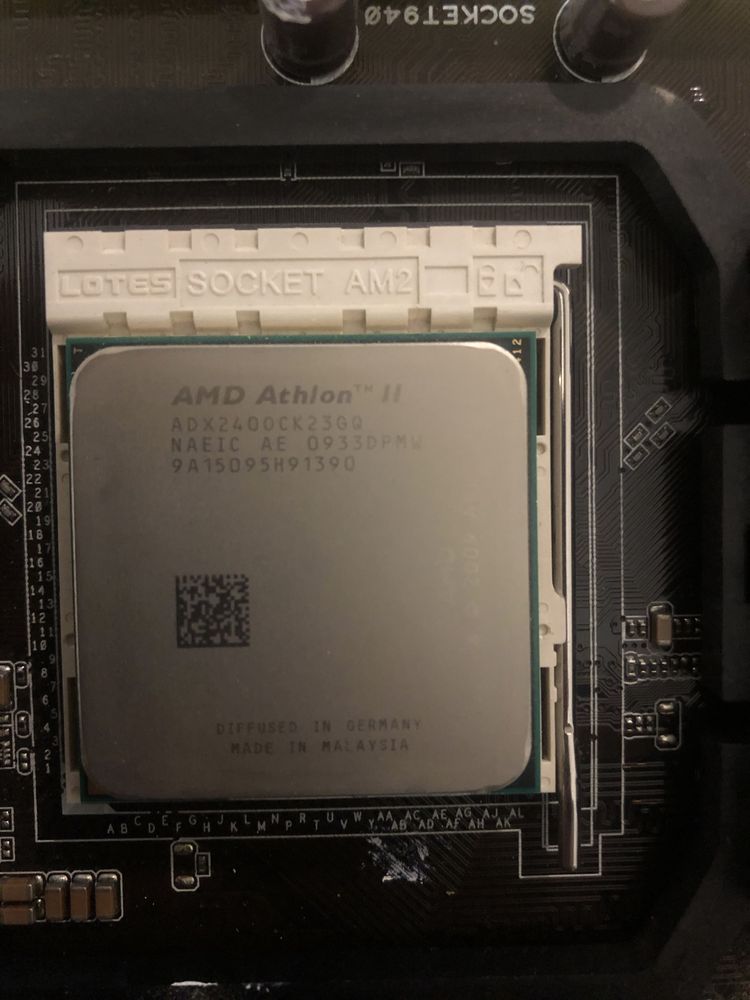 AMD Athlon II X2 240 (ADX2400CK23GQ) 2.8GHz
